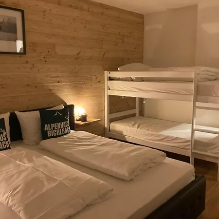 Alpenhaus بيت للعطل *