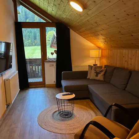 Alpenhaus بيت للعطل *