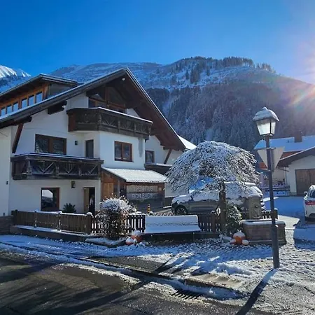 Alpenhaus Dom wakacyjny Bichlbach