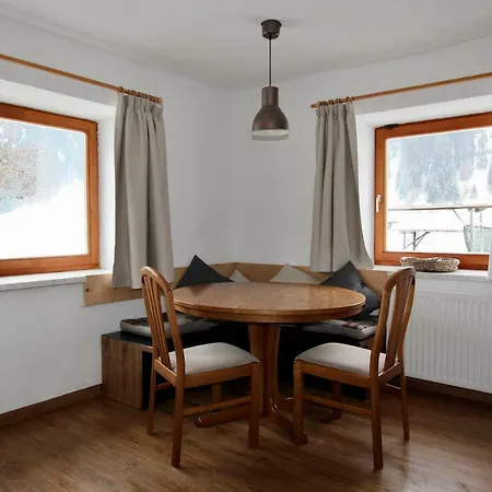 Semesterbostad Alpenhaus Bichlbach