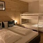 Alpenhaus Semesterbostad *